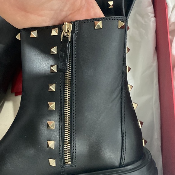 BNIB valentino garavani wedge stud platform boots size 40 - Picture 14 of 17